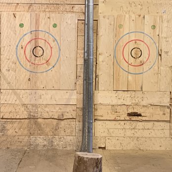 Rage - Side by side for our competition after instruction session - Axe Throwing Near Me - Montreal, Quebec
