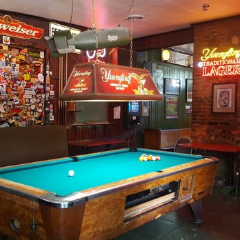 Springwater - Pool table in the middle - Dive Bars Near Me - Nashville, Tennessee Springwater - Pool table in the middle - Dive Bars Near Me - Nashville, Tennessee