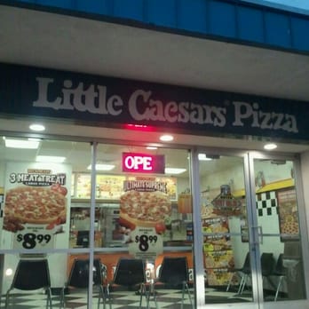 Little Caesar's Pizza - the outside of the restaurant - Pizza Near Me - San Antonio, Texas