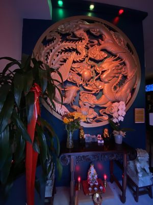 Lion's Den Lounge and Bar by null