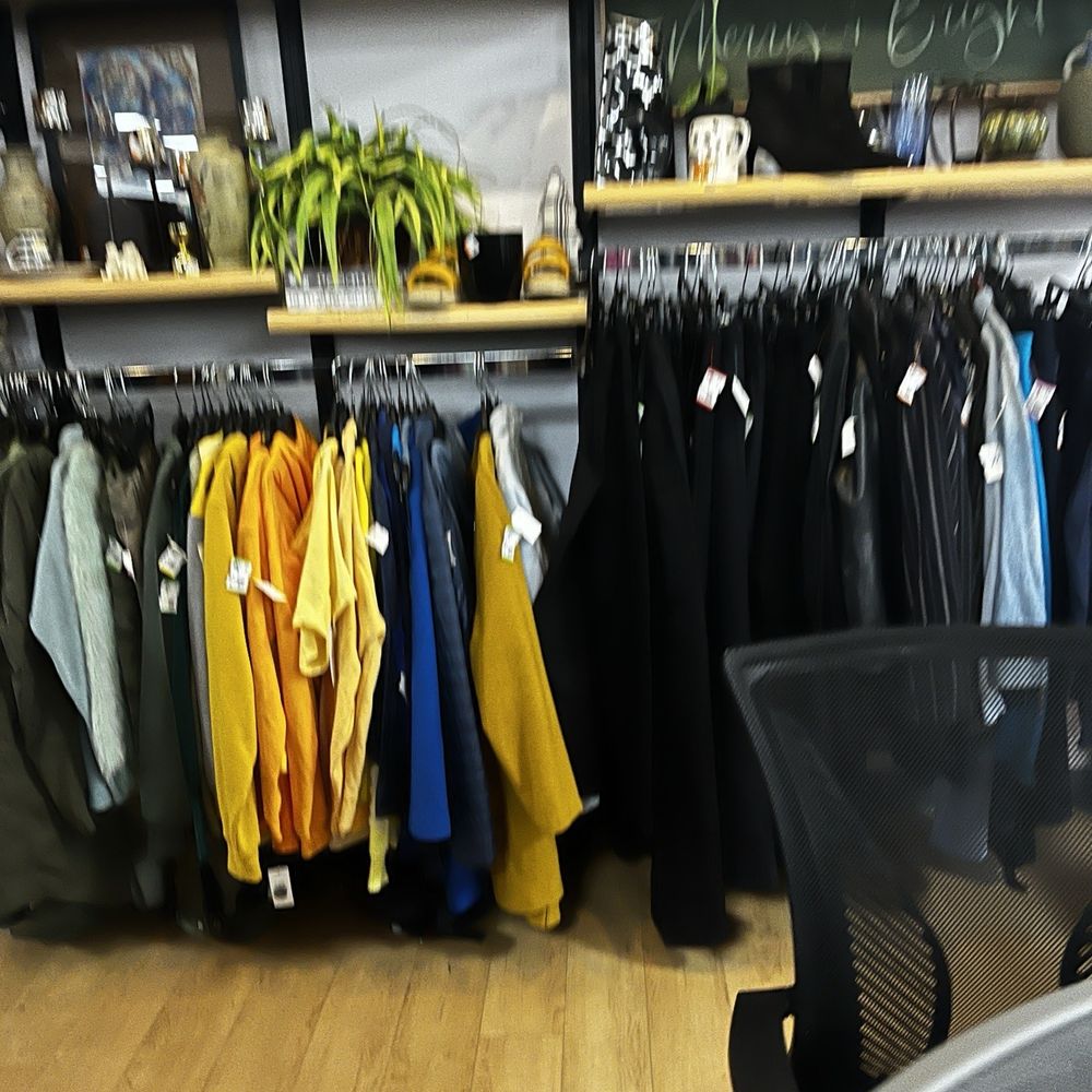 Goodwill - Inside - Thrift Stores Near Me - La Mesa, California Goodwill - Inside - Thrift Stores Near Me - La Mesa, California