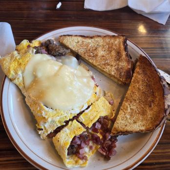 The Corn Crib - Breakfast & Brunch Near Me - Walhonding, Ohio The Corn Crib - Breakfast & Brunch Near Me - Walhonding, Ohio