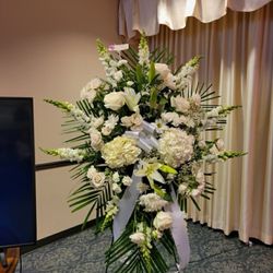 Larkin Floral & Gifts - Beautiful arrangement for memorial service