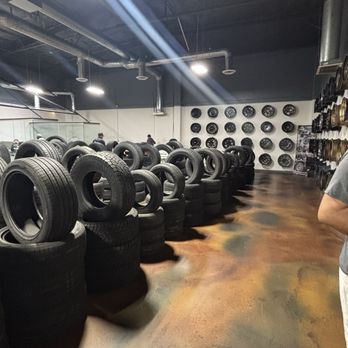 Tire Outlet US - Fullerton - Lots of options for tires - Tires Near Me - Fullerton, California Tire Outlet US - Fullerton - Lots of options for tires - Tires Near Me - Fullerton, California