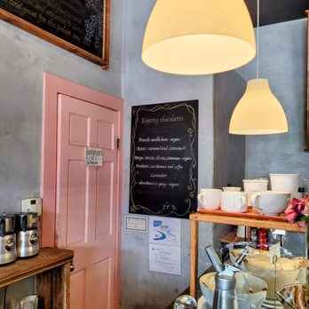 Chokolà - Chocolatiers & Shops Near Me - Taos, New Mexico