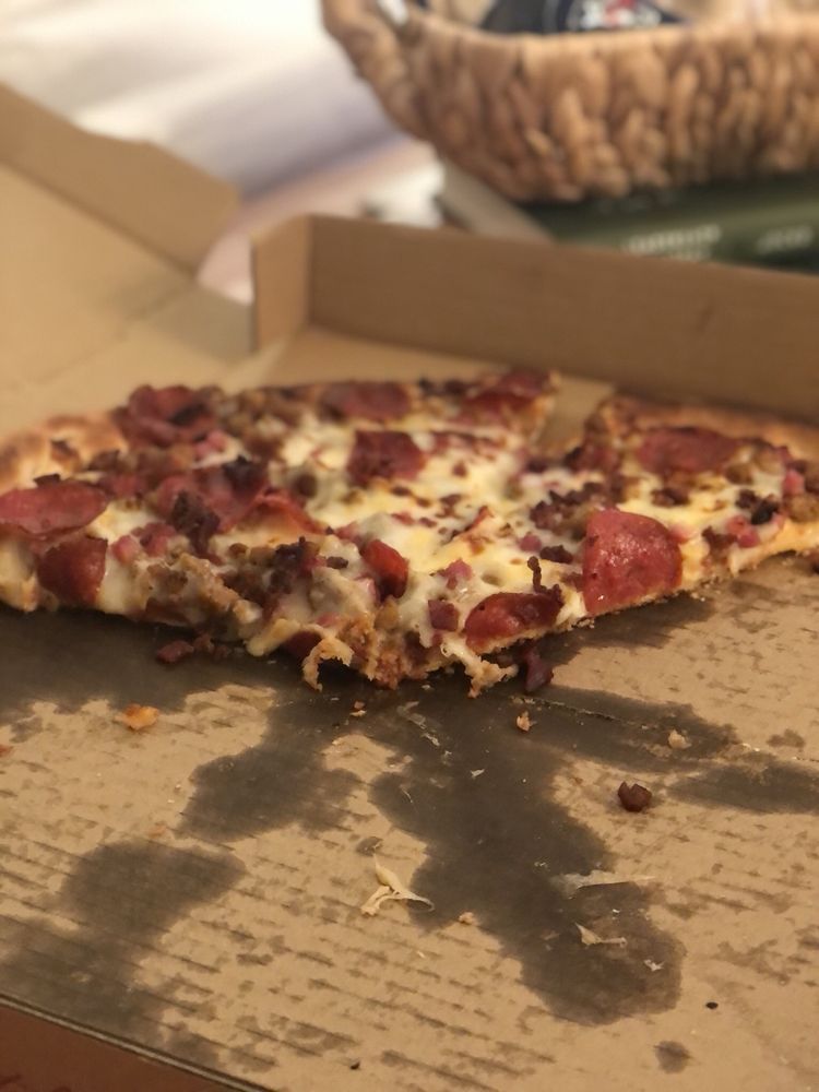 PIZZA ON WHEELS Updated July 2024 22 Photos & 77 Reviews 103