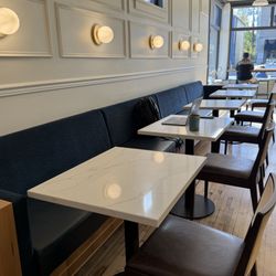 Goodkind Coffee - Interior