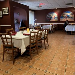Allegria Italiana - Dinning room