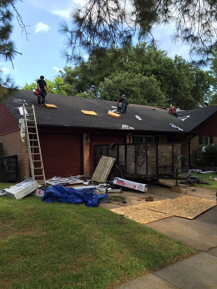 Slide of Metro Roofing