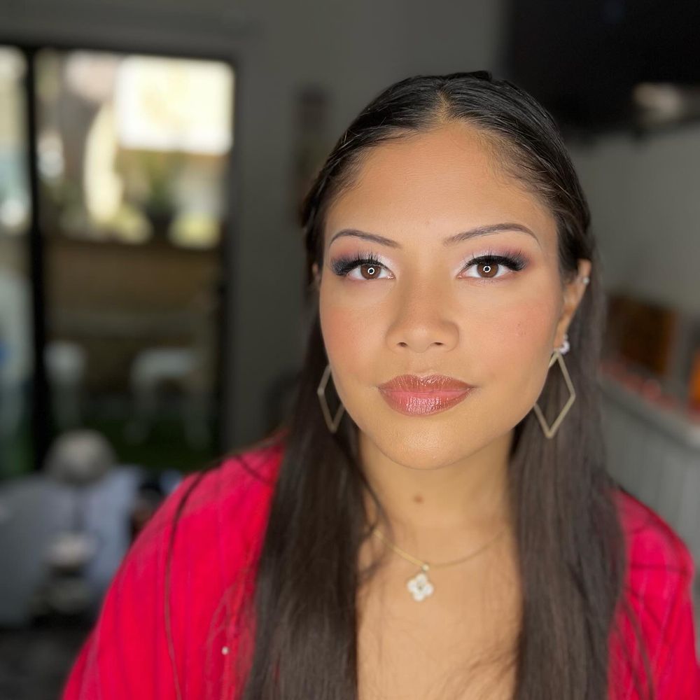 Makeup By Montsy Logo