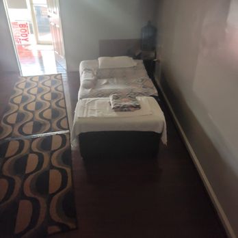 JQ Foot Reflexology - Reflexology Near Me - Houston, Texas JQ Foot Reflexology - Reflexology Near Me - Houston, Texas