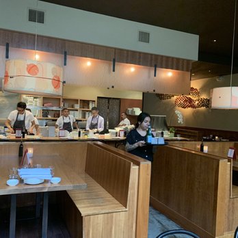 Momiji - Japanese Near Me - Seattle, Washington