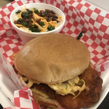 Mrs Chicken - Supporting local during this crazy time!  This chicken sandwich was amazing, the mild has the perfect amount of kick! - Chicken Shop Near Me - Phoenix, Arizona