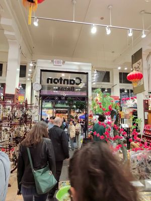 Canton Bazaar by null