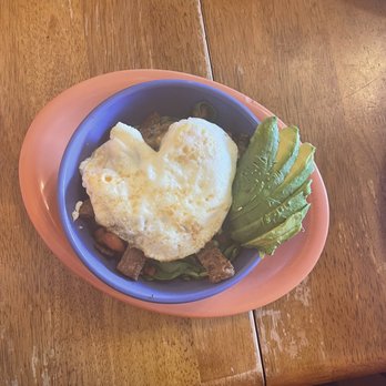 Squeeze In - Southwest bowl Added egg and avocado and subbed in sweet potato - Breakfast & Brunch Near Me - Reno, Nevada Squeeze In - Southwest bowl Added egg and avocado and subbed in sweet potato - Breakfast & Brunch Near Me - Reno, Nevada