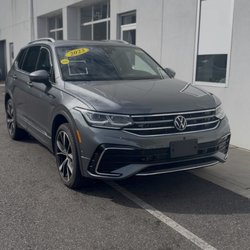 Volkswagen of West Islip - Volkswagen Tiguan