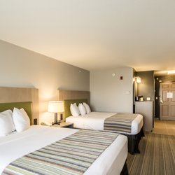 Standard Room with 2 Queen Beds