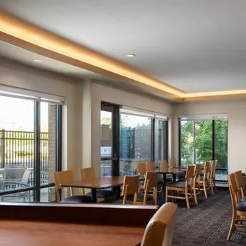TownePlace Suites By Marriott Ann Arbor - Breakfast Dining Area - Hotels Near Me - Ann Arbor, Michigan TownePlace Suites By Marriott Ann Arbor - Breakfast Dining Area - Hotels Near Me - Ann Arbor, Michigan
