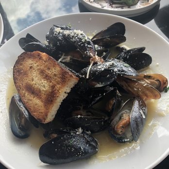 Amuse Restaurant - New American Near Me - Richmond, Virginia