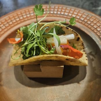 Luthun - Vietnamese taco - New American Near Me - New York, New York Luthun - Vietnamese taco - New American Near Me - New York, New York