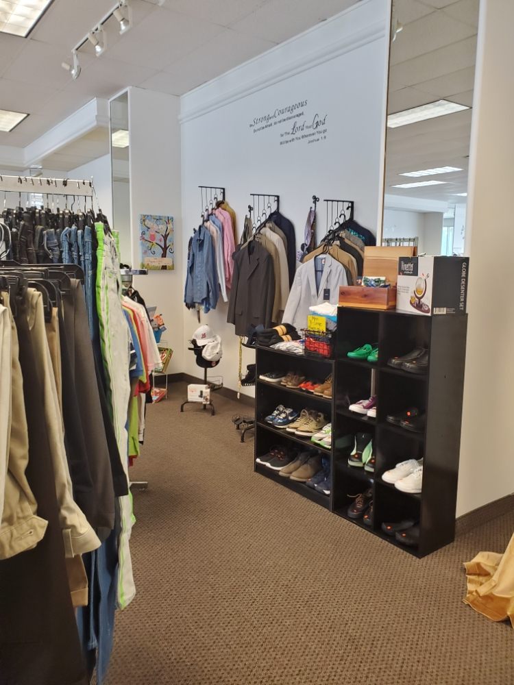 HOPE MISSIONS THRIFT STORE Updated August 2024 42 Photos 5179 US