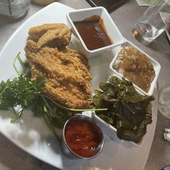 Southern Kitchen - Mamas fried chicken with rice and gravy and collard greens - Southern Near Me - Richmond, Virginia