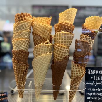 Le Cafe De La Plage - Luv waffle cones - Coffee & Tea Near Me - Malibu, California Le Cafe De La Plage - Luv waffle cones - Coffee & Tea Near Me - Malibu, California