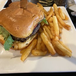 Traditional Hamburger Traditional Hamburger