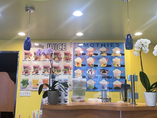 Alhambra Donuts by null