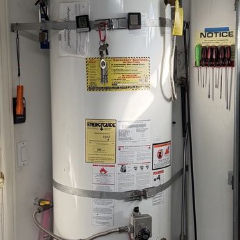 Advantage Plumbing & Rooter - Old water heater - Plumbing Near Me - Montrose, California Advantage Plumbing & Rooter - Old water heater - Plumbing Near Me - Montrose, California