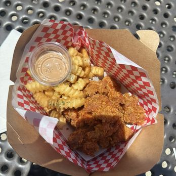 Go to Go Chicken - Soy Garlic - Chicken Shop Near Me - Claremont, California Go to Go Chicken - Soy Garlic - Chicken Shop Near Me - Claremont, California