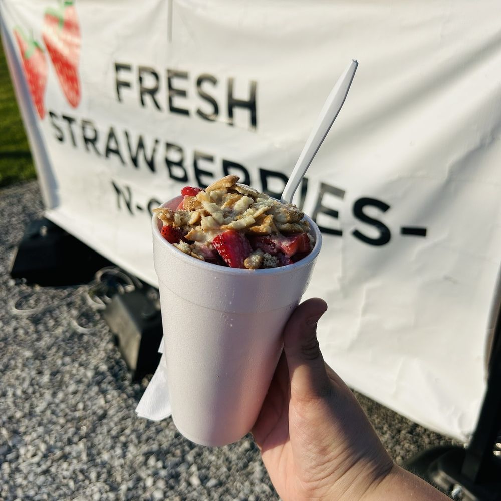 Mackies Shave Ice - Strawberries and creame shaved ice cream - Shaved Ice Near Me - Harrogate, Tennessee Mackies Shave Ice - Strawberries and creame shaved ice cream - Shaved Ice Near Me - Harrogate, Tennessee