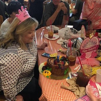 Kohnen's Country Bakery - I love celebrating my birthday's with a start at Kohnen's bakery! - Bakeries Near Me - Tehachapi, California Kohnen's Country Bakery - I love celebrating my birthday's with a start at Kohnen's bakery! - Bakeries Near Me - Tehachapi, California