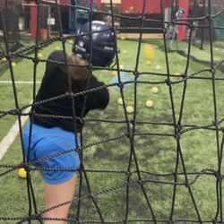 A to Z Sports & Batting Cages - Softball