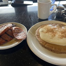 Portuguese sausage and cinnamon roll pancake Portuguese sausage and cinnamon roll pancake