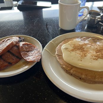 Slappy Cakes - Portuguese sausage and cinnamon roll pancake - Breakfast & Brunch Near Me - Lahaina, Hawaii Slappy Cakes - Portuguese sausage and cinnamon roll pancake - Breakfast & Brunch Near Me - Lahaina, Hawaii