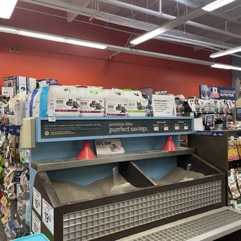 Unleashed by Petco - Scoop your own litter - Pet Training Near Me - Monrovia, California