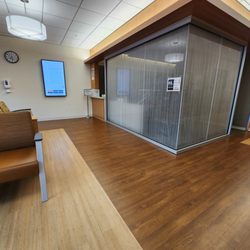 El Camino Hospital- Mountain View Hospital - Pulmonology 2nd floor waiting room