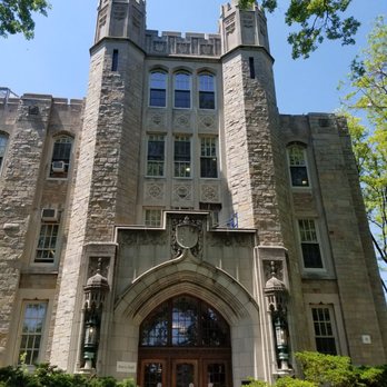 Lehman College - Colleges & Universities Near Me - Bronx, New York