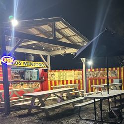  La Taqueria Los MiniTacos - Aire libre con ambiente agradable