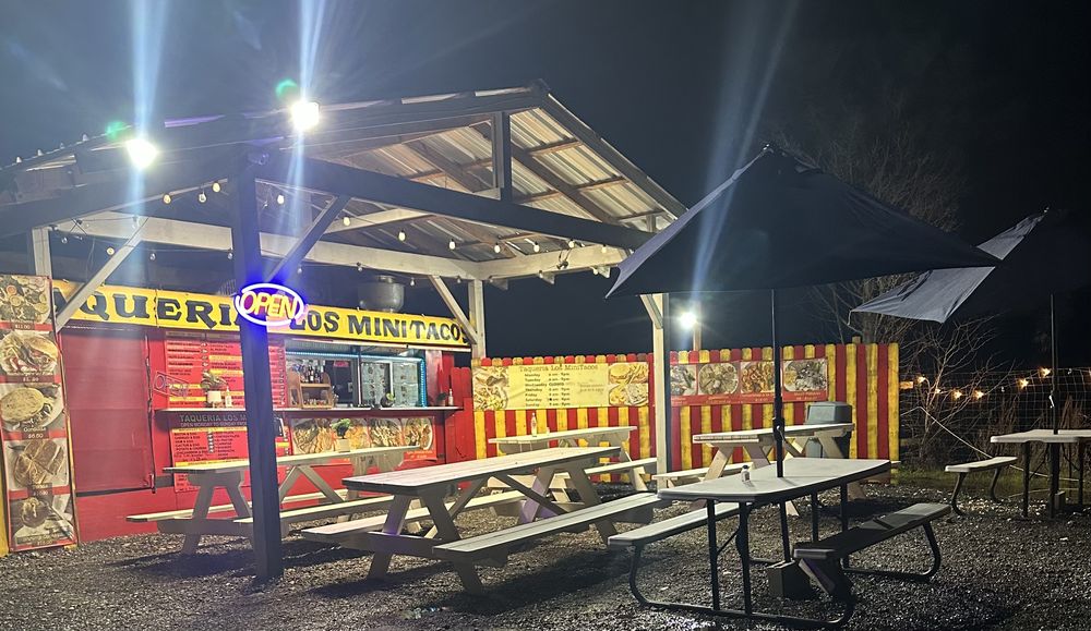  La Taqueria Los MiniTacos