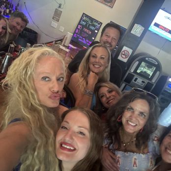 Hangar 33 LKN - Sports Bars Near Me - Mooresville, North Carolina
