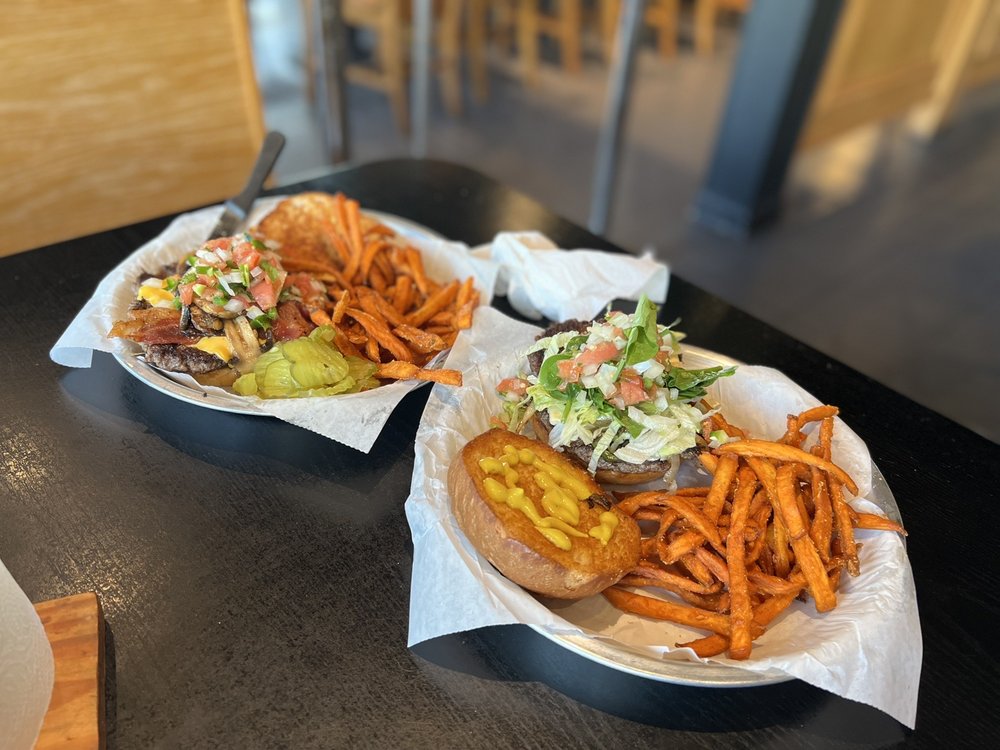 BEYOND BURGER 175 Photos & 337 Reviews 10510 Emmett F Lowry Expy