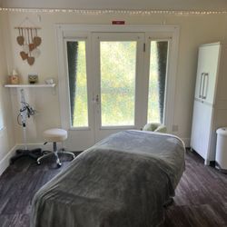 Yin Spirit Medicine - Treatment room