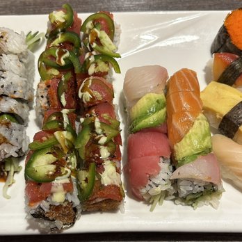 Sushi City - Spider roll, Mr fantastic roll, rainbow roll, and assorted nigiri - Sushi Bars Near Me - Chattanooga, Tennessee Sushi City - Spider roll, Mr fantastic roll, rainbow roll, and assorted nigiri - Sushi Bars Near Me - Chattanooga, Tennessee