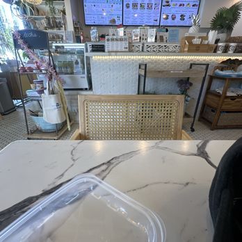 5ive Senses - My view from where I'm sitting! - Juice Bars & Smoothies Near Me - Honolulu, Hawaii