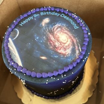 Despi Delite Bakery - 8" double layer round cake - Donuts Near Me - Everett, Washington