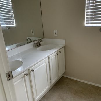 Nease Property Management - Bathroom - Property Management Near Me - Fullerton, California Nease Property Management - Bathroom - Property Management Near Me - Fullerton, California