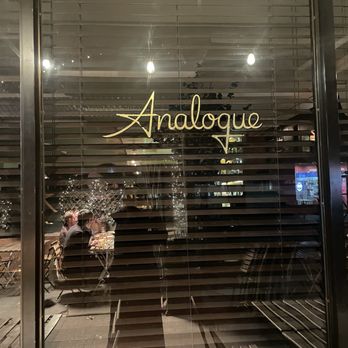 Analogue - Cocktail Bars Near Me - New York, New York