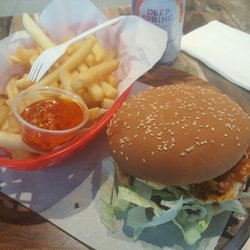 O'le - Hot Ole meal with a tub of chilli for the chips.